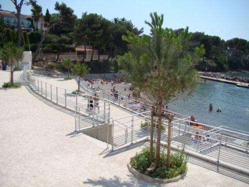 Appartement Plage Du Cap Rousset Carry Le Rouet 1 Chambre 6 Couchages Екстериор снимка
